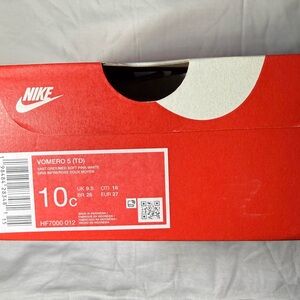 Nike Vomero 5 10 (TD)